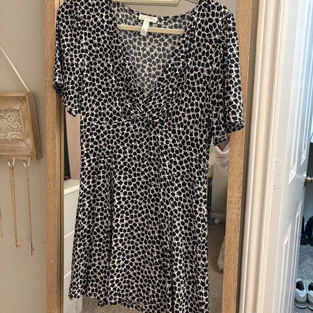 Cute White and Black Short Sleeved Floral Dress